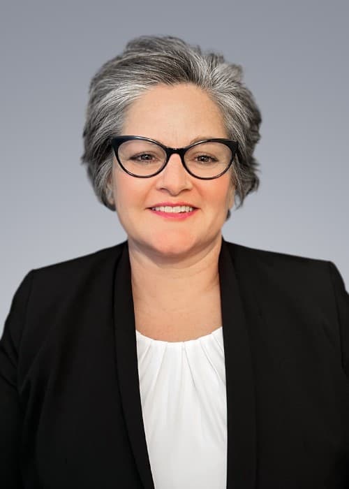 Shelley Stone